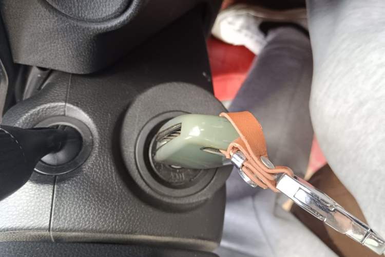 Used Wuling Hongguang S3 2019 1.5L Manual Comfort Model China VI Standard Vehicle Key