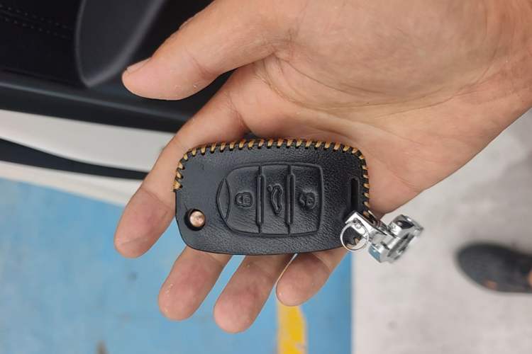 Used Wuling Hongguang S3 2019 1.5L Manual Standard Version China VI Standard Vehicle Key