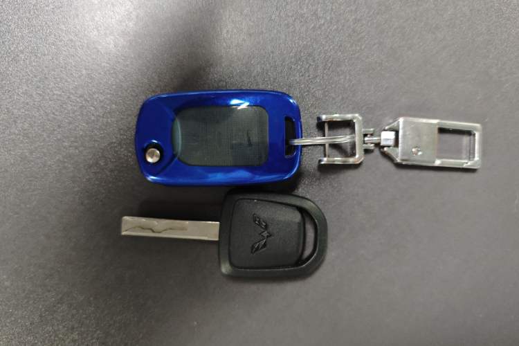 Used Wuling Hongguang S3 2019 1.5L Manual Standard Version China VI Standard Vehicle Key