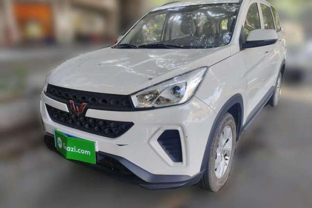 Ojetý Wuling Hongguang S3 2019 1.5L Manual Standard Version China VI Standard