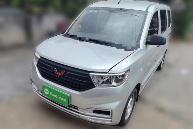Used Wuling Hongguang V 2022 1.5L Jingqu Edition Electric-Assist LAR