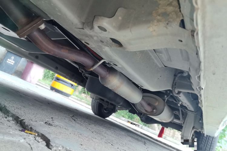Used Wuling Hongguang V 2022 1.5L Jingqu Edition Electric-Assist LAR Chassis Front Left