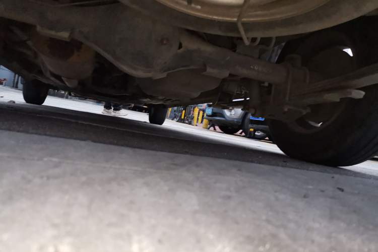 Used Wuling Hongguang V 2019 1.5L Enjoyment Version China VI LAR Chassis Rear