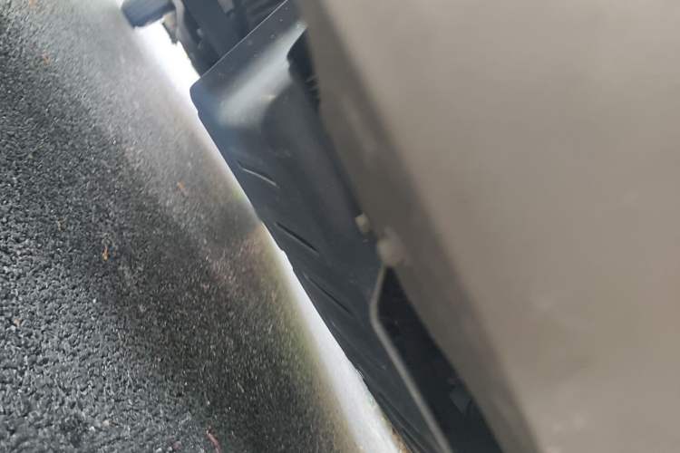 Used Wuling Hongguang V 2019 1.5L Standard Version China VI LAR Chassis Rear