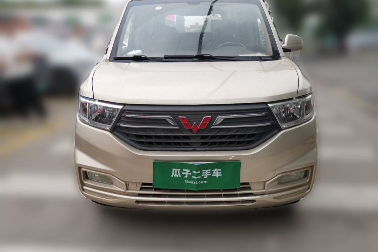 Used Wuling Hongguang V 2019 1.5L Enjoyment Version China VI LAR Front