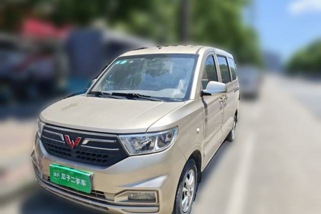 Used Wuling Hongguang V 2019 1.5L Standard Version China VI LAR