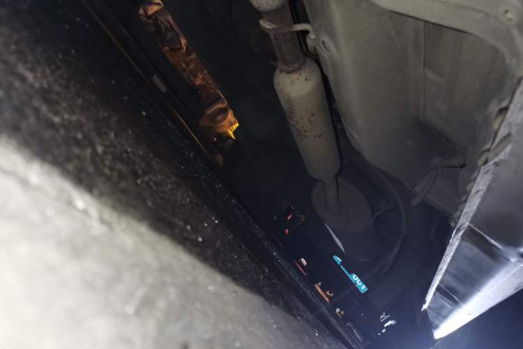 Used Wuling Hongguang V 2019 1.5L Jingqu Version L2B Chassis Front Left