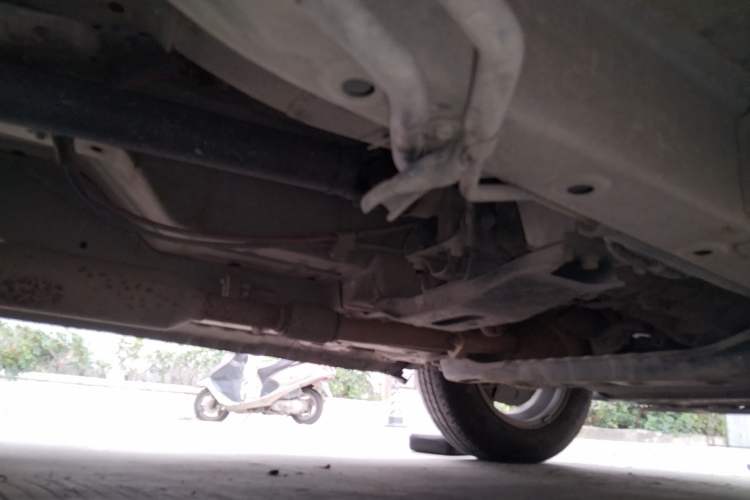 Used Wuling Hongguang V 2019 1.5L Standard Version China VI LAR Chassis Front Right