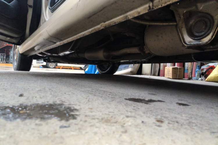 Used Wuling Hongguang V 2019 1.5L Base Version China VI LAR Chassis Rear Left