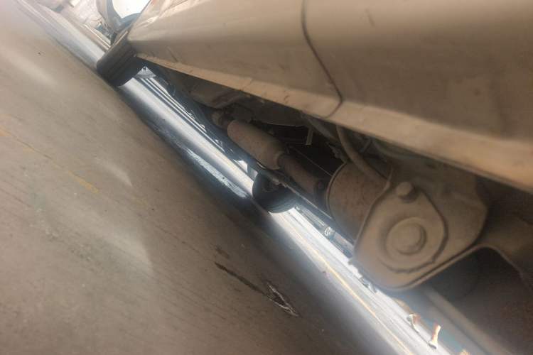 Used Wuling Hongguang V 2019 1.5L Jingqu Version China VI LAR Chassis Rear Left