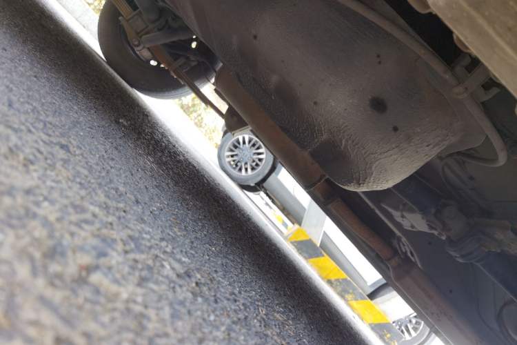 Used Wuling Hongguang V 2019 1.5L Jingqu Version China VI LAR Chassis Rear Right