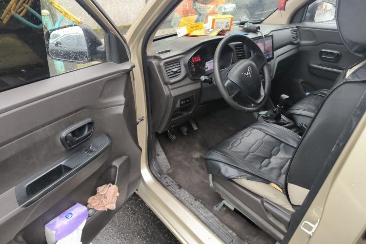 Used Wuling Hongguang V  Driver Seat