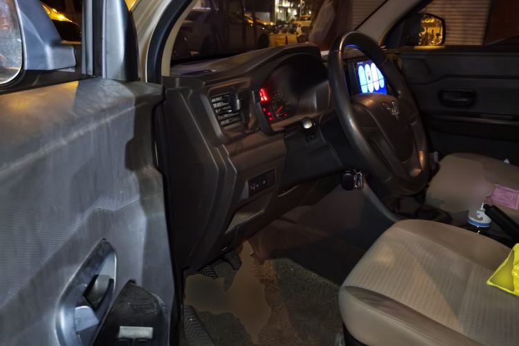 Used Wuling Hongguang V 2019 1.5L Jingqu Version L2B Driver Seat