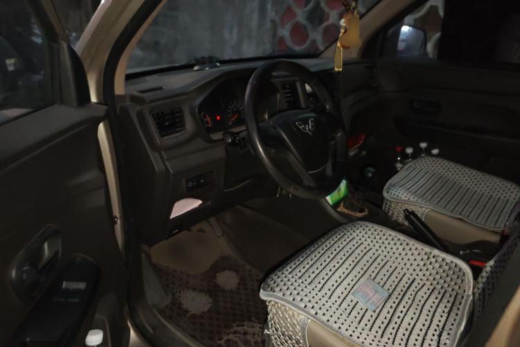 Used Wuling Hongguang V 2019 1.5L Jingqu Version China VI LAR Driver Seat
