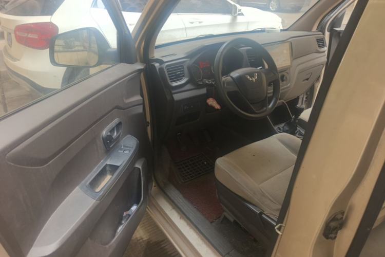Used Wuling Hongguang V 2019 1.5L Jingqu Version China VI LAR Driver Seat
