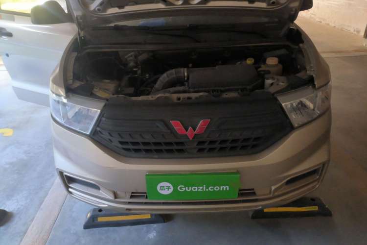 Used Wuling Hongguang V 2019 1.5L Base Window-Sealed Vehicle China VI LAR Engine Bay
