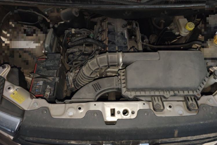 Used Wuling Hongguang V 2019 1.5L Jingqu Version China VI LAR Engine Bay
