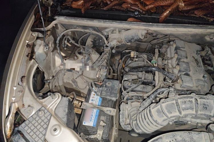 Used Wuling Hongguang V 2019 1.5L Enjoyment Version China VI LAR Engine Bay Right