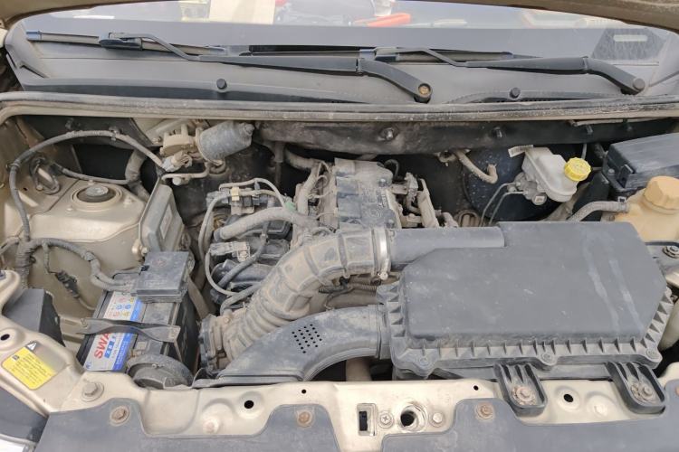 Used Wuling Hongguang V 2019 1.5L Jingqu Version China VI LAR Engine Bay