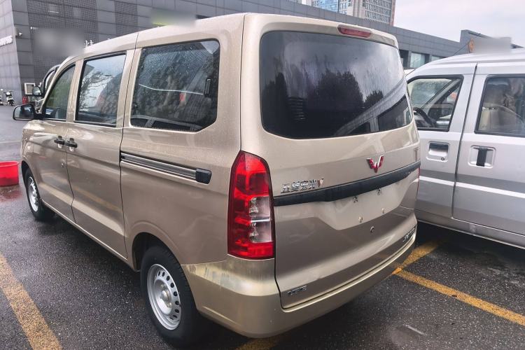Used Wuling Hongguang V 2019 1.5L Jingqu Version China VI LAR Exterior 5