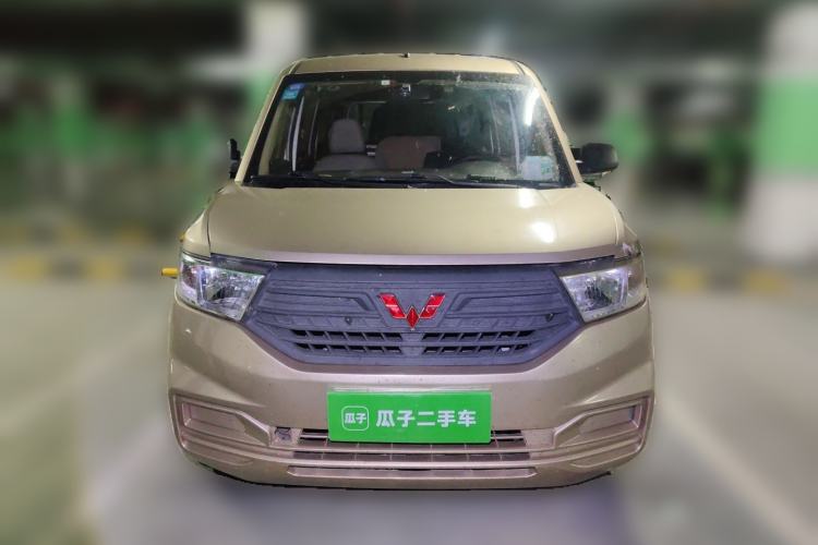 Used Wuling Hongguang V 2019 1.5L Jingqu Version China VI LAR Front