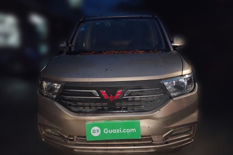 Used Wuling Hongguang V 2019 1.5L Enjoyment Version China VI LAR Front