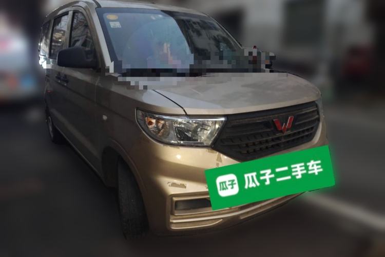 Used Wuling Hongguang V 2019 1.5L Jingqu Version China VI LAR Front Right 45 Deg