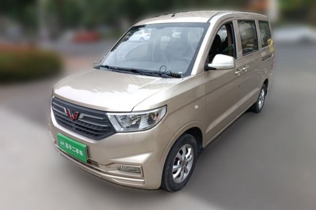 Used Wuling Hongguang V 2019 1.5L Enjoyment Version China VI LAR