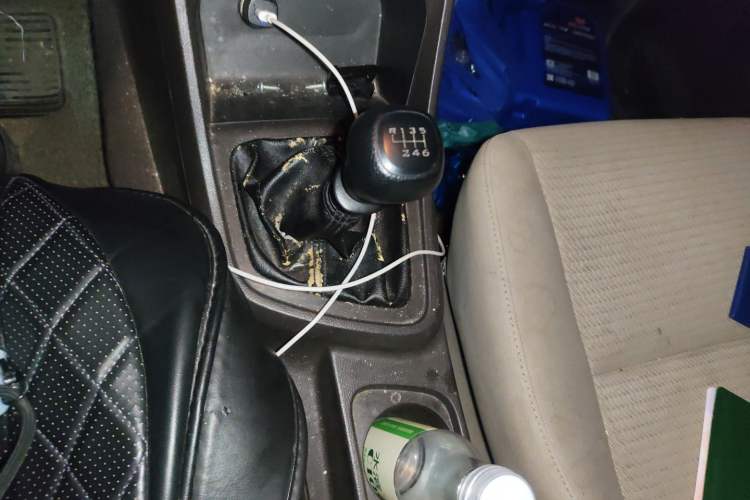 Used Wuling Hongguang V 2019 1.5L Jingqu Version China VI LAR Gear Lever