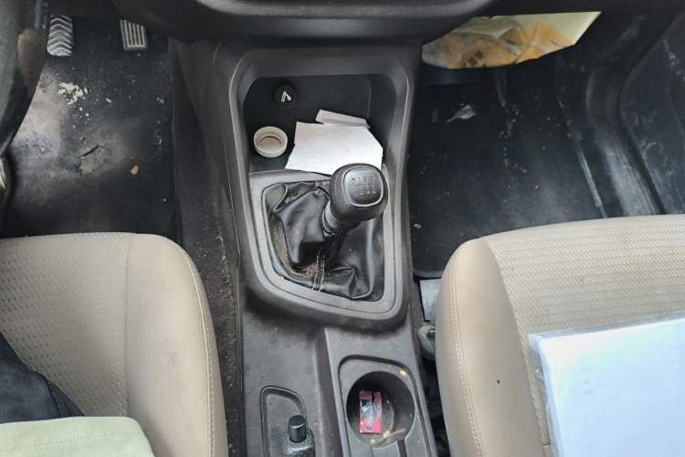 Used Wuling Hongguang V 2019 1.5L Jingqu Version China VI LAR Gear Lever