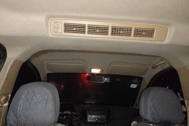 Used Wuling Hongguang V 2019 1.5L Enjoyment Version China VI LAR Headliner