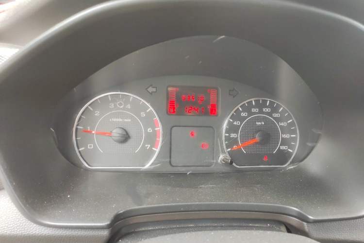 Used Wuling Hongguang V 2019 1.5L Jingqu Version China VI LAR Instrument Cluster