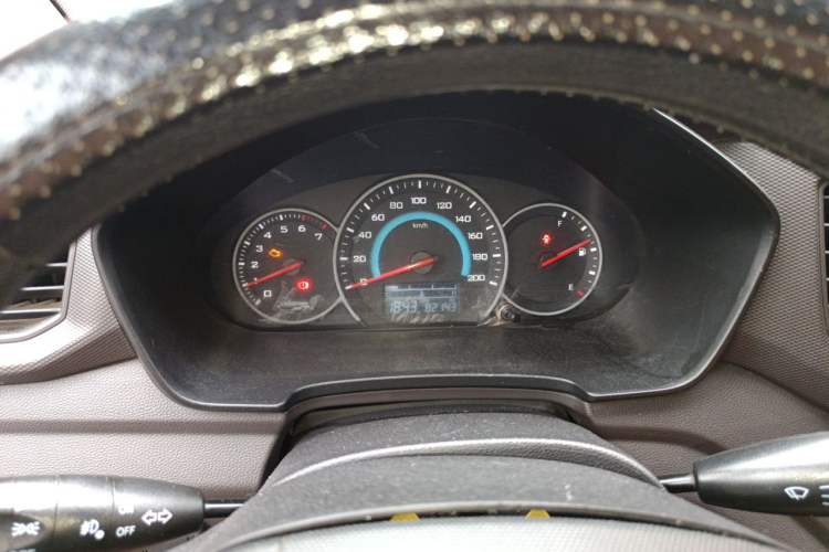 Used Wuling Hongguang V 2019 1.5L Enjoyment Version China VI LAR Instrument Cluster