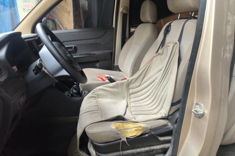 Used Wuling Hongguang V 2019 1.5L Base Version China VI LAR Left Front Seat