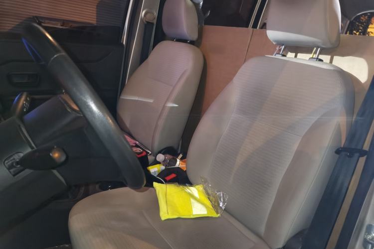 Used Wuling Hongguang V 2019 1.5L Jingqu Version L2B Left Front Seat