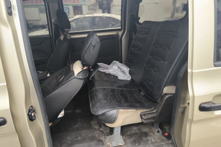Used Wuling Hongguang V  Left Rear Seat