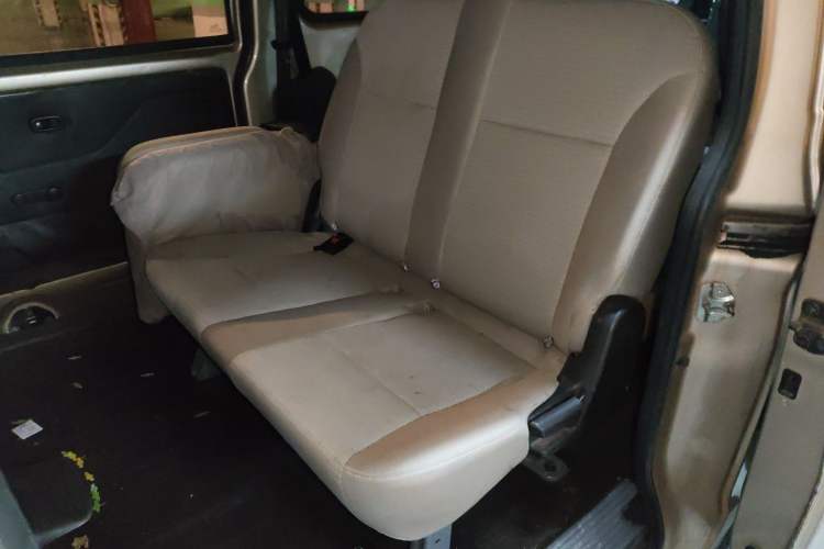 Used Wuling Hongguang V 2019 1.5L Jingqu Version China VI LAR Left Rear Seat