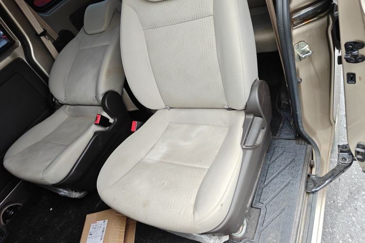 Used Wuling Hongguang V 2019 1.5L Enjoyment Version China VI LAR Left Rear Seat