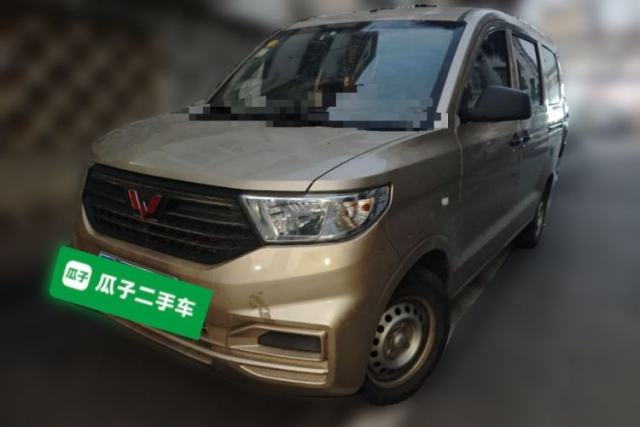 Used Wuling Hongguang V 2019 1.5L Jingqu Version China VI LAR