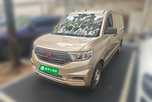 Used Wuling Hongguang V 2019 1.5L Jingqu Edition Sealed-Window Vehicle China VI LAR