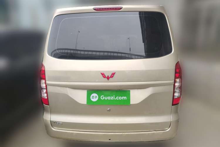 Used Wuling Hongguang V 2019 1.5L Standard Version L2B Rear