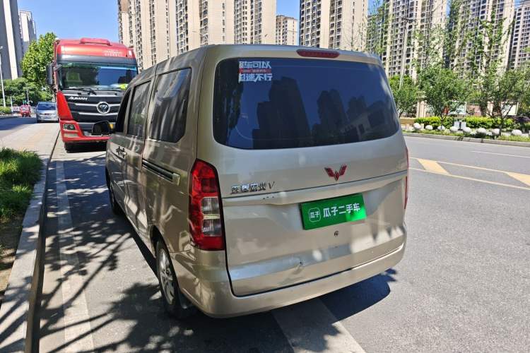 Used Wuling Hongguang V 2019 1.5L Enjoyment Version China VI LAR Rear Left 45 Deg