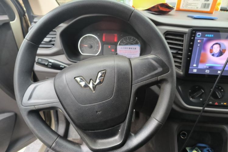 Used Wuling Hongguang V  Steering Wheel