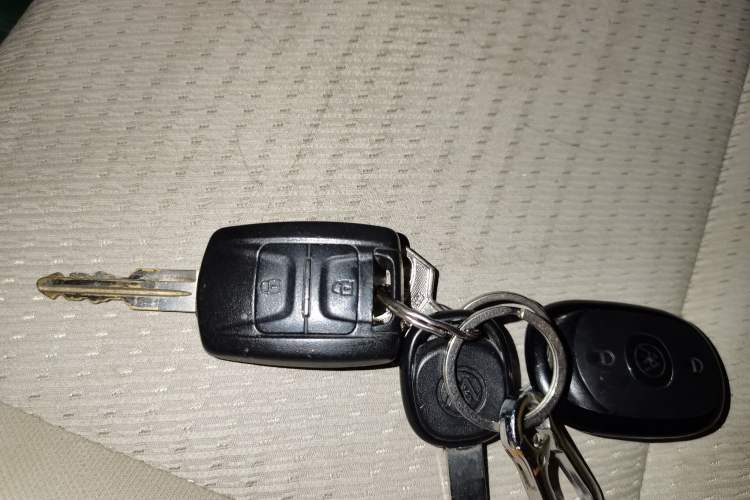 Used Wuling Hongguang V 2019 1.5L Jingqu Version L2B Vehicle Key