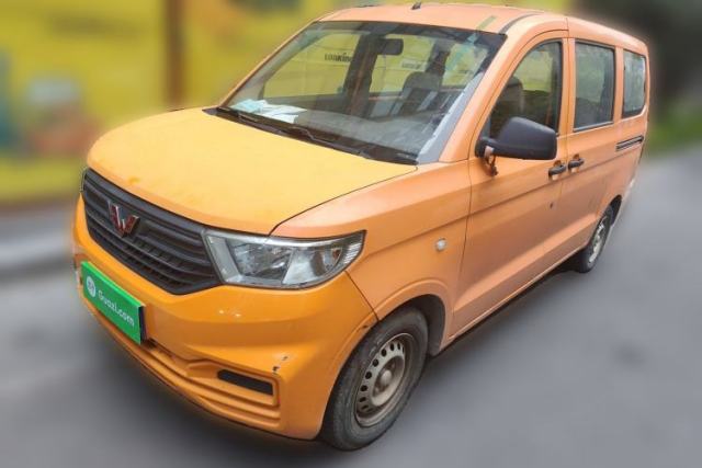 Used Wuling Hongguang V 2019 1.5L Jingqu Version China VI LAR