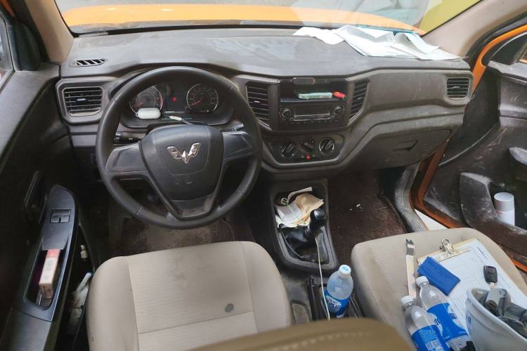 Used Wuling Hongguang V 2019 1.5L Jingqu Version China VI LAR Center Console