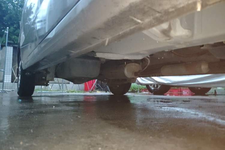 Used Wuling Hongguang V 2019 1.5L Enjoyment Version China VI LAR Chassis Front Right