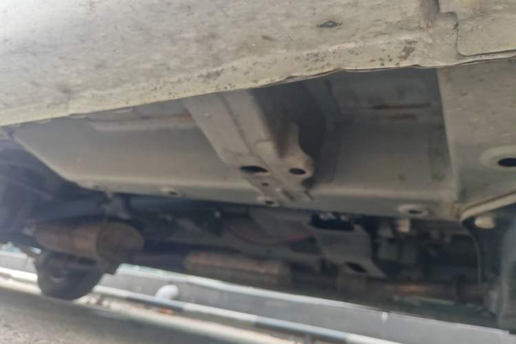 Used Wuling Hongguang V 2019 1.5L Jingqu Version China VI LAR Chassis Front Right