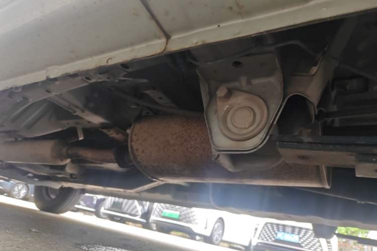 Used Wuling Hongguang V 2019 1.5L Jingqu Version China VI LAR Chassis Rear Left