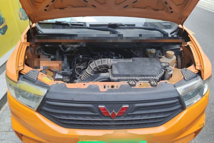 Used Wuling Hongguang V 2019 1.5L Jingqu Version China VI LAR Engine Bay